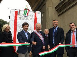 Immagine - Inaugurazione della nuova illuminazione dell'Arco dei Lorena